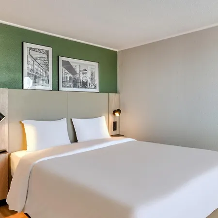 Campanile Paris Sud - Porte D'orleans - Hotel Arcueil