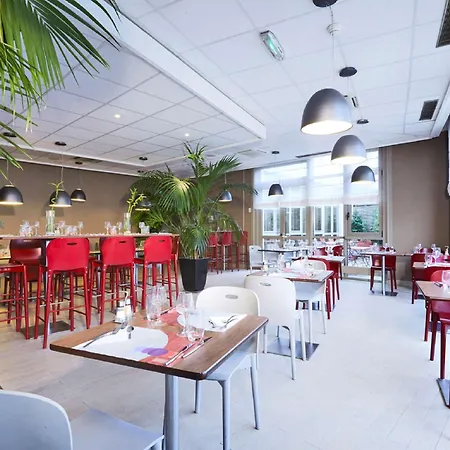 钟楼巴黎南奥尔良门阿克伊酒店 酒店 3*