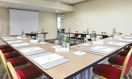 钟楼巴黎南奥尔良门阿克伊酒店 阿尔克伊