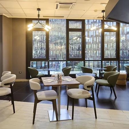 Campanile Prime - 3* 阿尔克伊